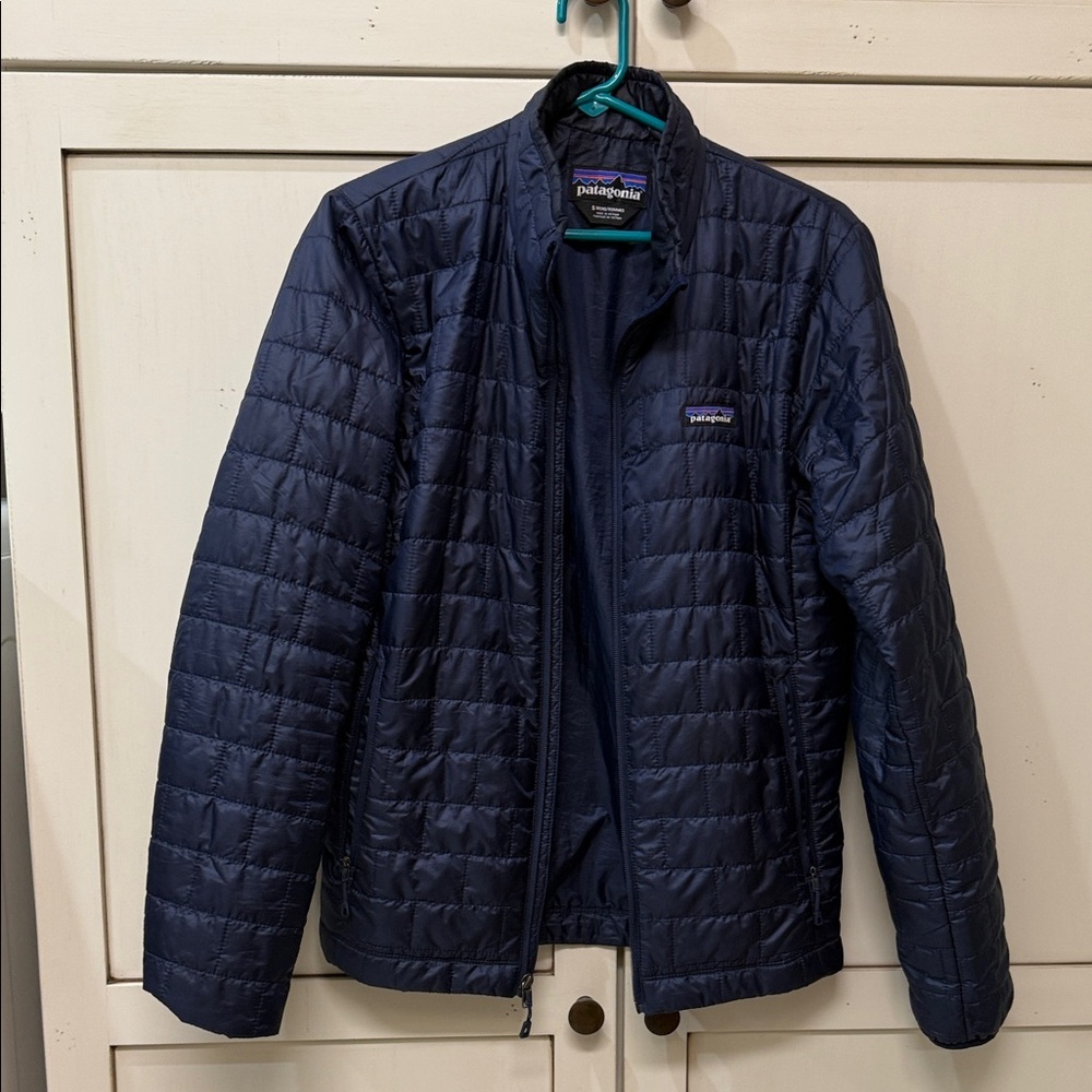 Patagonia Men's Dark Blue Nano Puff Jacket